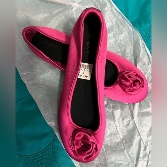 Fioni pink satin ballet flats rosette toe size 5 - Picture 6 of 10
